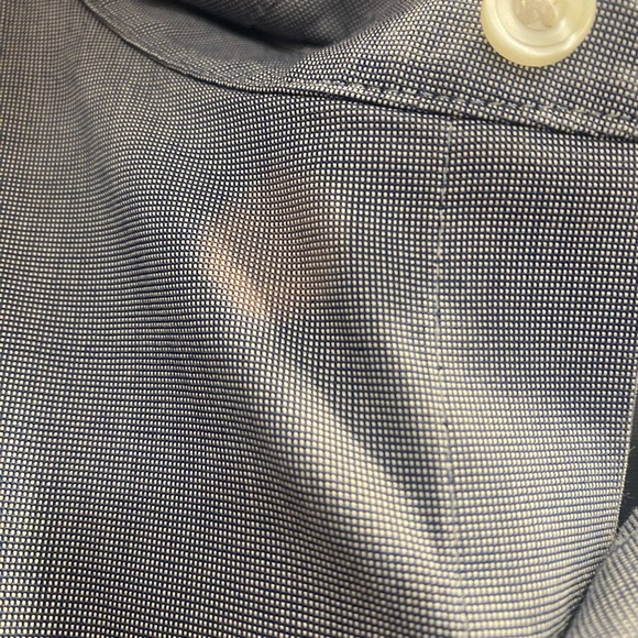 UNTUCK IT Blue Short Sleeve Button Down Shirt XX Large XXL FLAW - Picture 3 of 8